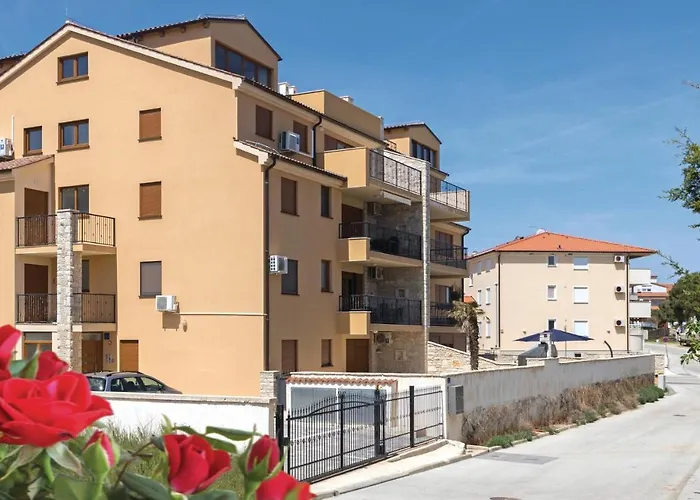 Lejlighed Gorgeous In With Wifi Ližnjan